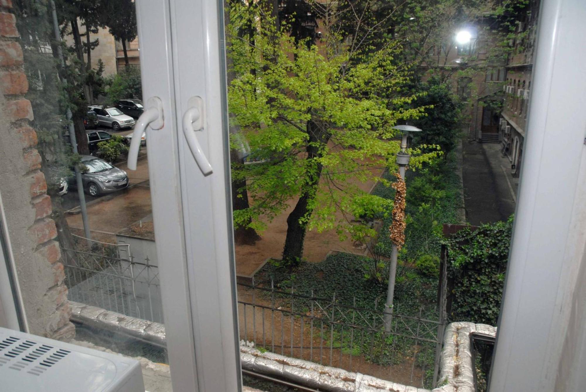Old Tbilisi Trio Apartments Ruang foto