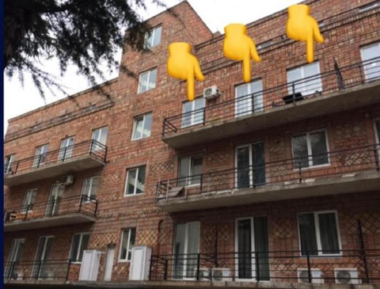 Old Tbilisi Trio Apartments Bagian luar foto